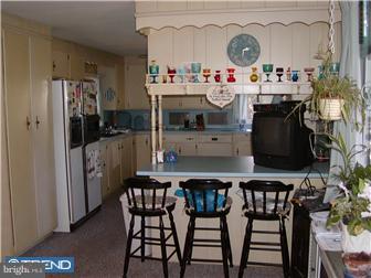 1507 Taylor Road Lansdale, PA 19446 - Photo 2 of 9 Gallery Image 2