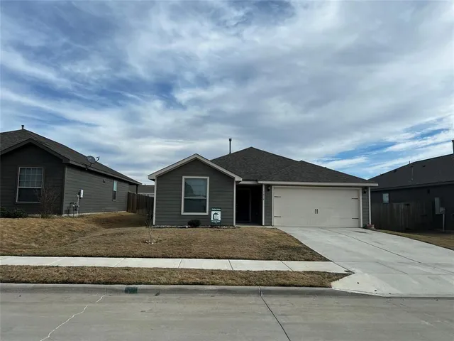 $1,950 | 1814 Fergus Drive, Ponder, TX 76259