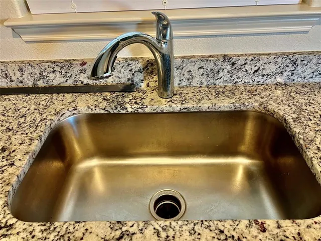 $1,950 | 1814 Fergus Drive, Ponder, TX 76259