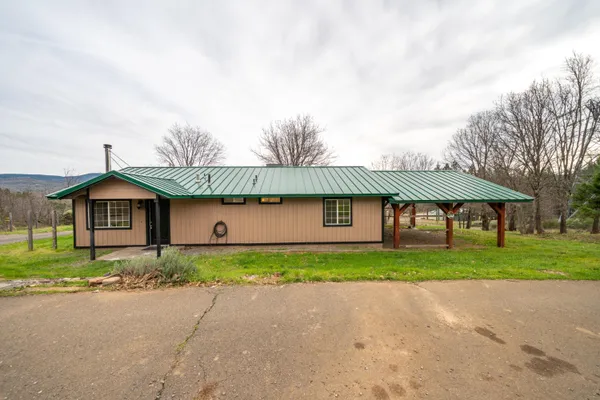 $284,000 | 29800 Ranch Road, Montgomery Creek, CA 96065