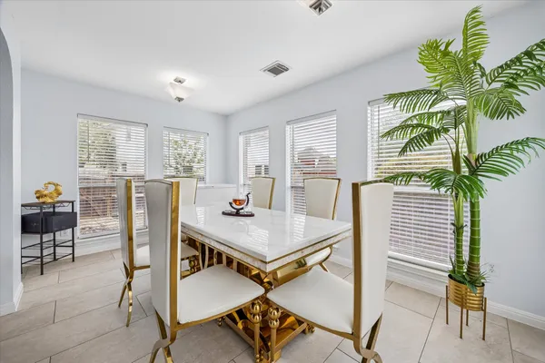 $360,000 | 13800 Shadowlawn Trace, Manor, TX 78653