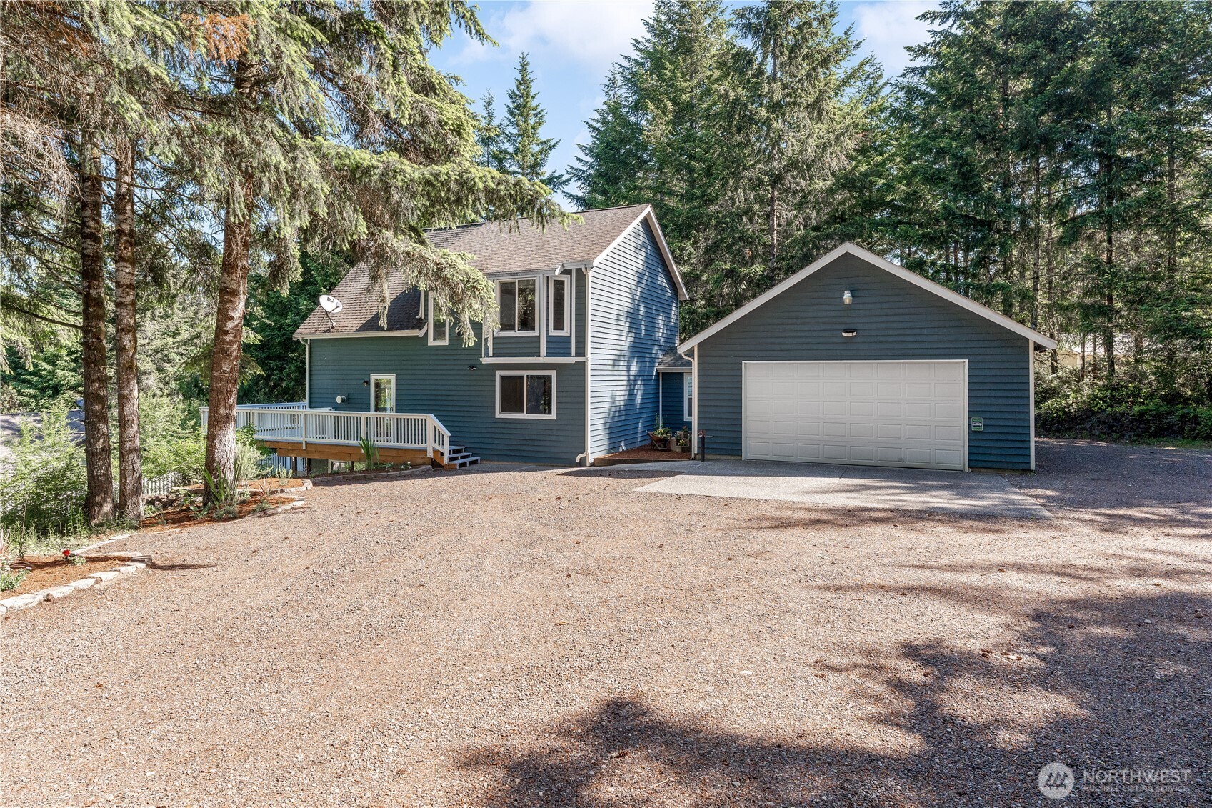 110 East Glacier Crest Road Grapeview, WA 98546 - Photo 12 of 40