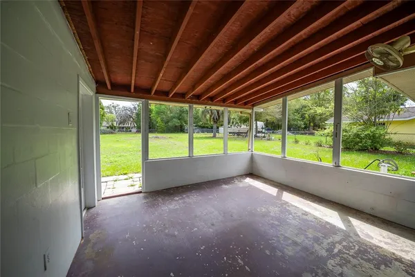 $276,900 | 831 Northeast 41st Avenue, Ocala, FL 34470