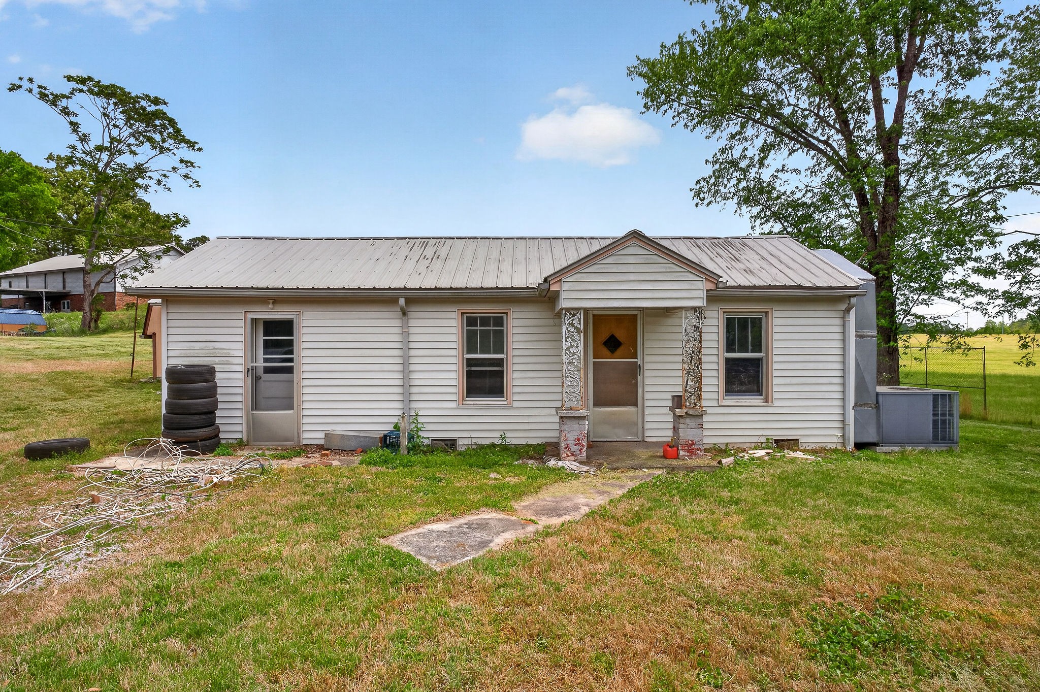 268 Express Road Sparta, TN 38583 - Photo 1 of 27