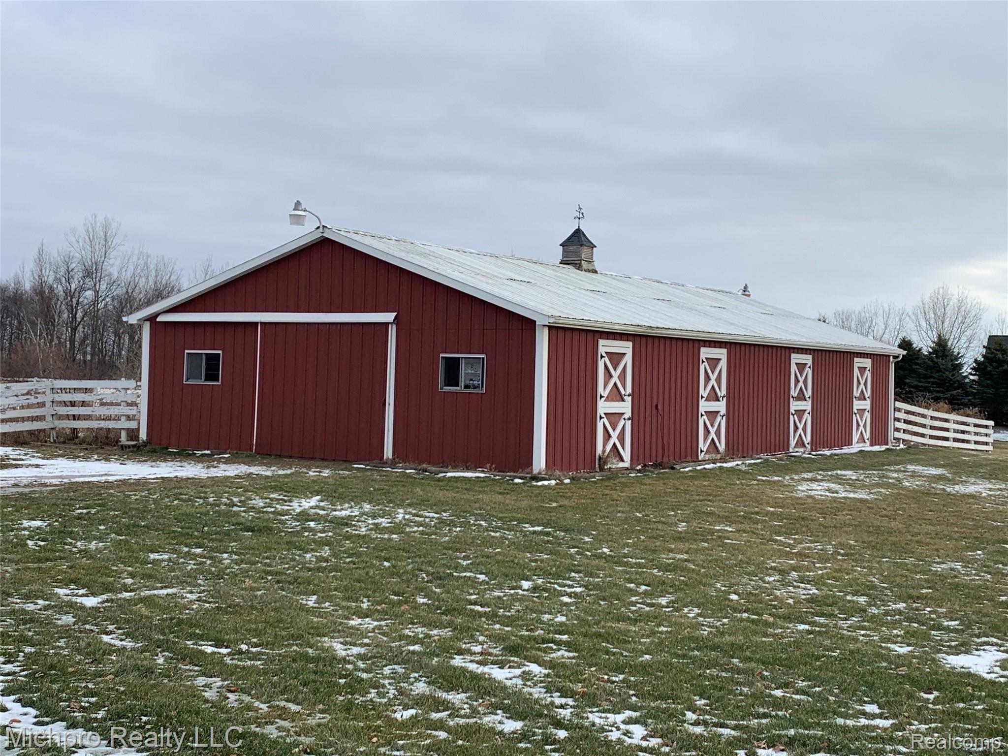 7191 Shaw Road Imlay City, MI 48444 - Photo 40 of 73 IMG_6136.jpeg
