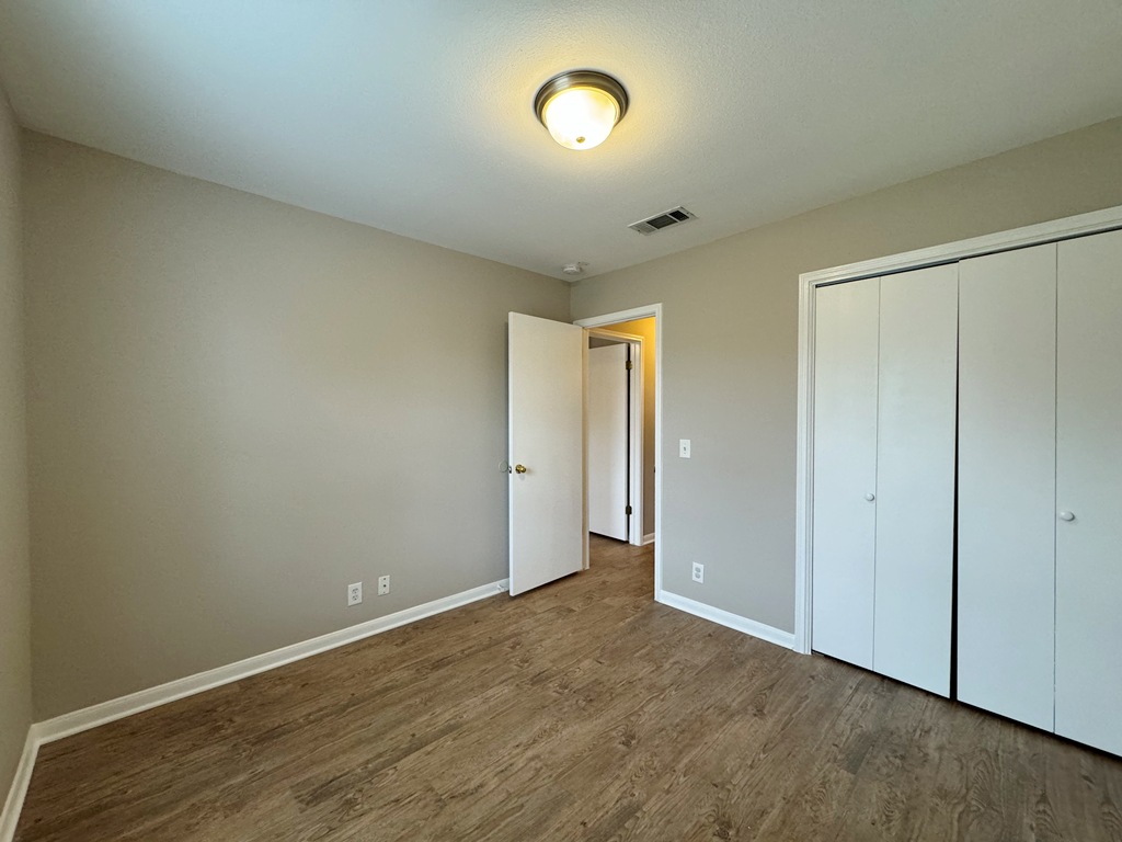 219 Crystal Knoll Boulevard Georgetown, TX 78626 - Photo 19 of 32 a view of an empty room