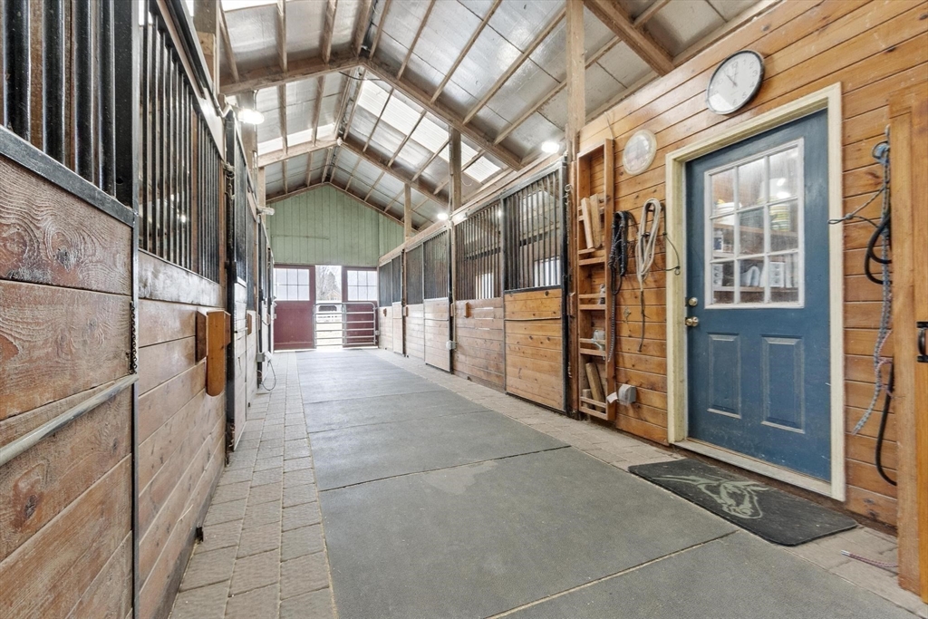 190 Hardwick Road Petersham, MA 01366 - Photo 14 of 42