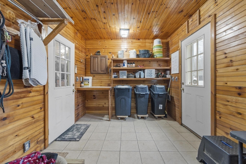 190 Hardwick Road Petersham, MA 01366 - Photo 18 of 42