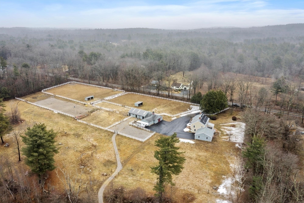 190 Hardwick Road Petersham, MA 01366 - Photo 2 of 42