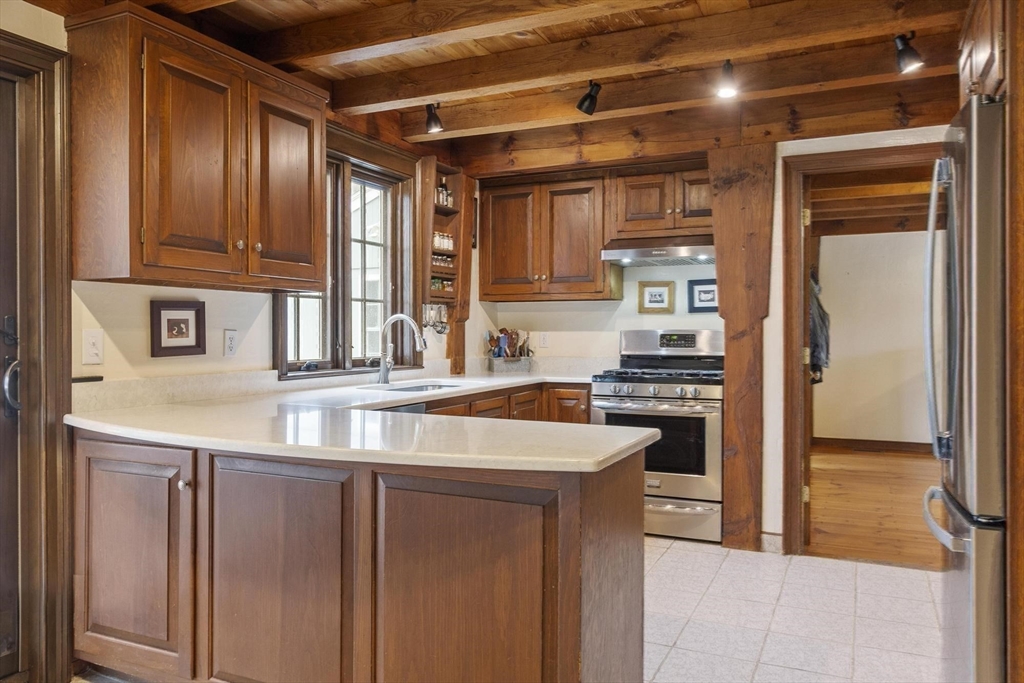 190 Hardwick Road Petersham, MA 01366 - Photo 30 of 42