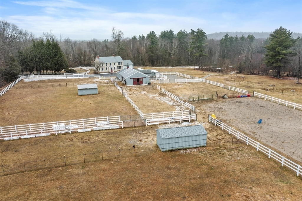 190 Hardwick Road Petersham, MA 01366 - Photo 4 of 42