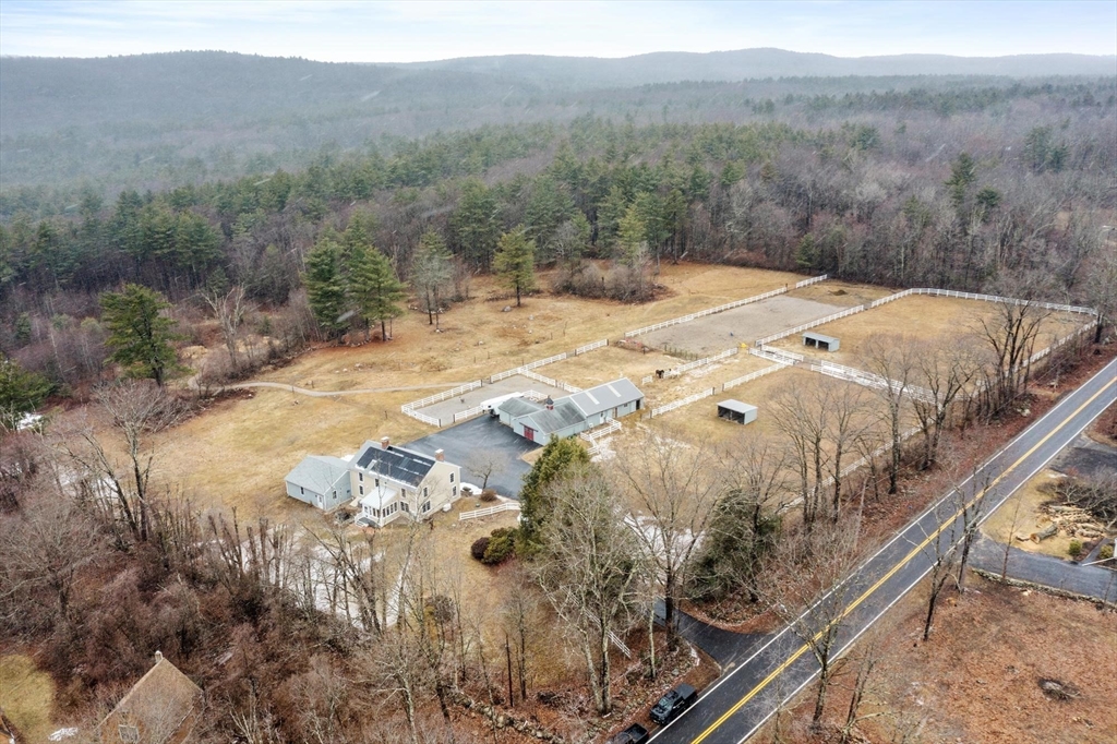 190 Hardwick Road Petersham, MA 01366 - Photo 9 of 42