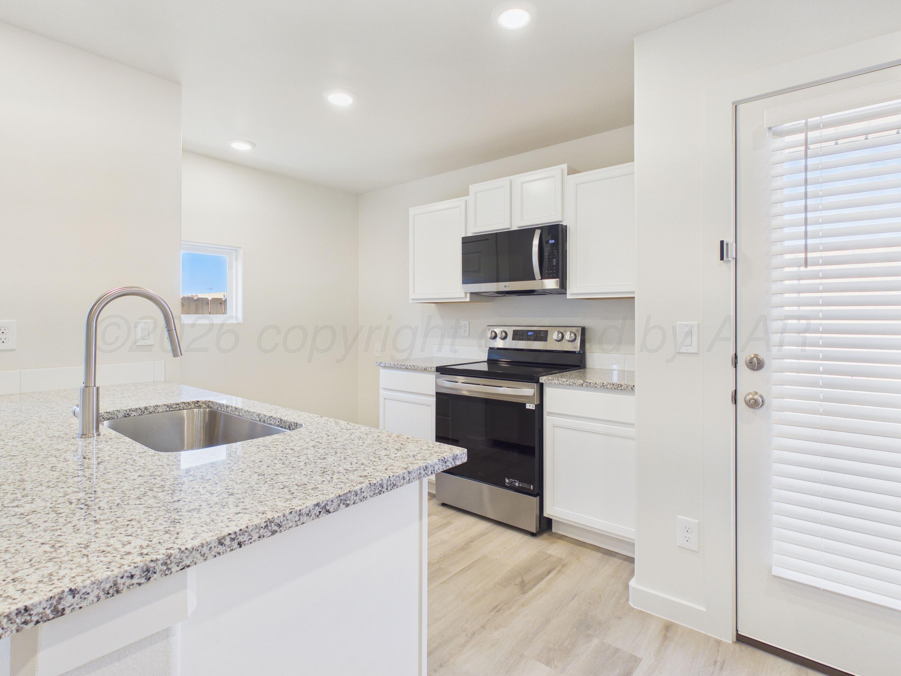 2808 Haystack Way Amarillo, TX 79124 - Photo 8 of 18 CAM06442G6-PR0033-STILL009