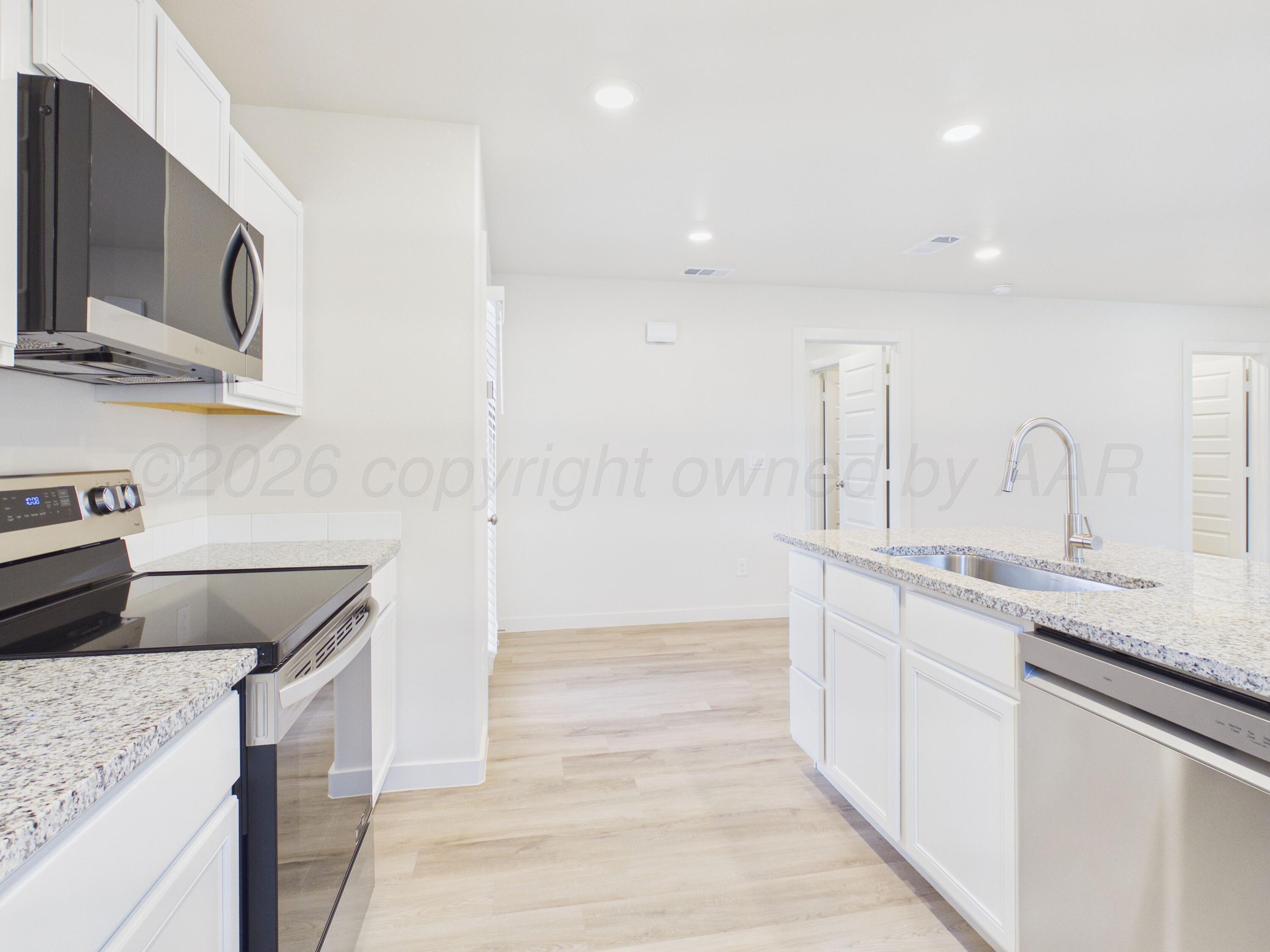 2808 Haystack Way Amarillo, TX 79124 - Photo 9 of 18 CAM06442G6-PR0033-STILL010