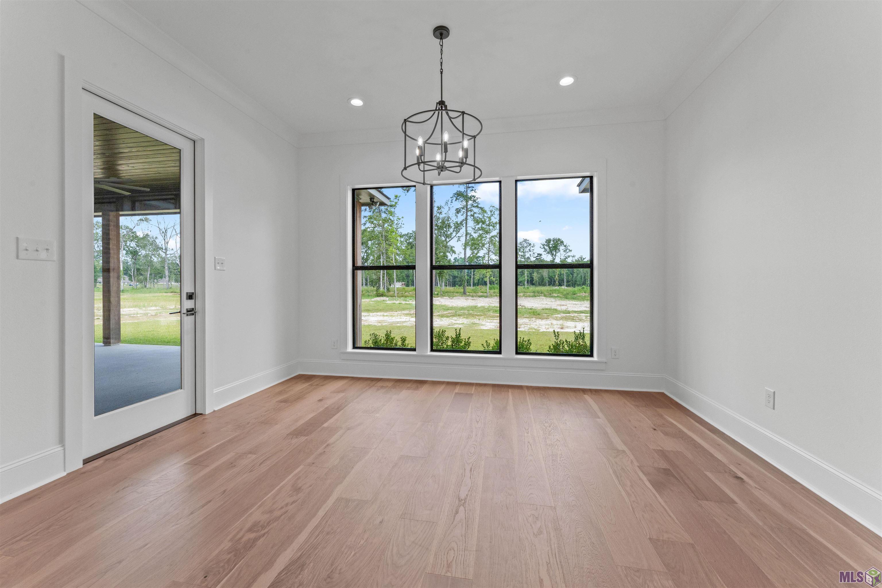 9117 Hillon Hood Road Denham Springs, LA 70726 - Photo 12 of 47