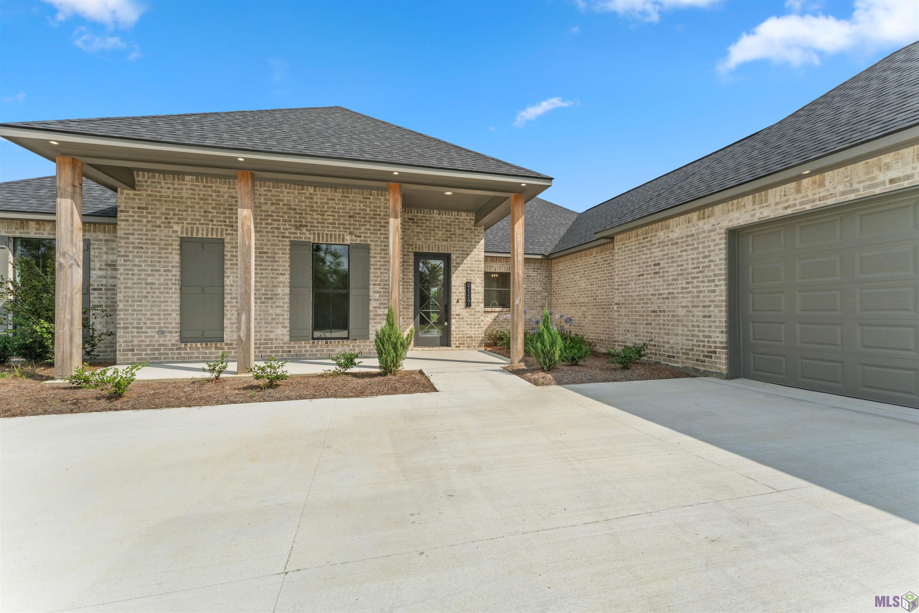 9117 Hillon Hood Road Denham Springs, LA 70726 - Photo 2 of 47 3946 Sq Ft TOTAL with 4 BEDROOMS and 3 and a HALF BATHROOMS