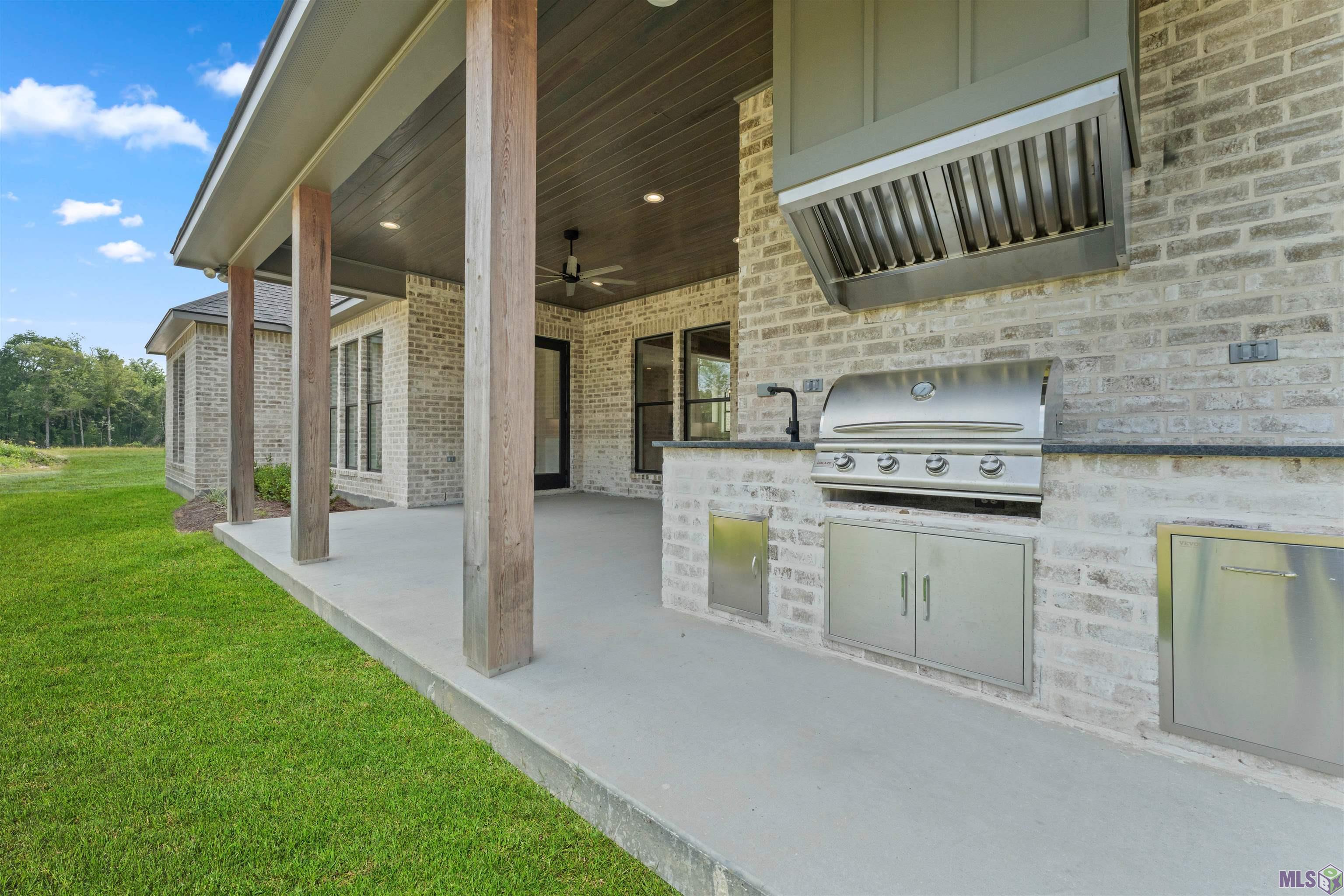 9117 Hillon Hood Road Denham Springs, LA 70726 - Photo 34 of 47