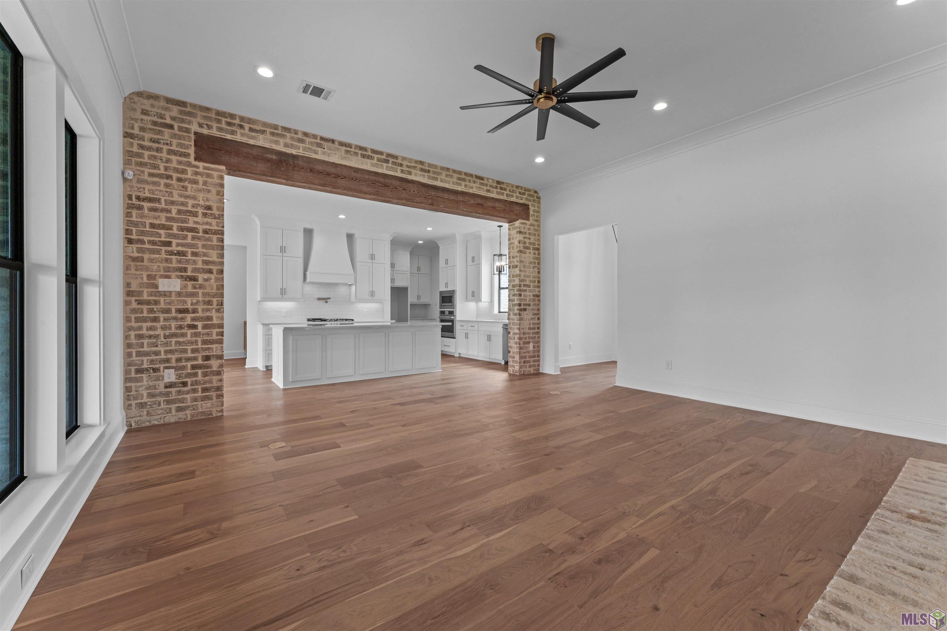 9117 Hillon Hood Road Denham Springs, LA 70726 - Photo 6 of 47