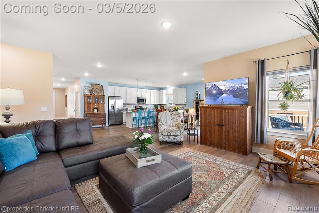 913 South Ridge Road Canton, MI 48188 - Photo 16 of 51 Gallery Image 16