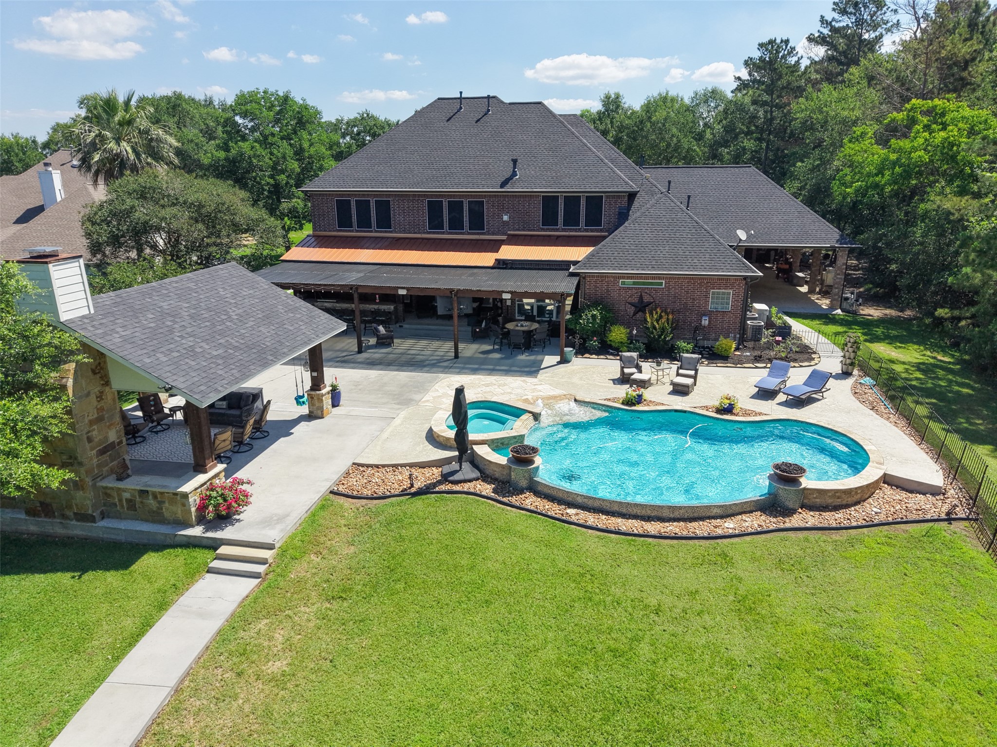12881 Bruce Road Willis, TX 77318 - Photo 4 of 50
