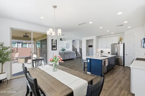 $585,000 | 10941 East Texas Avenue, Mesa, AZ 85212