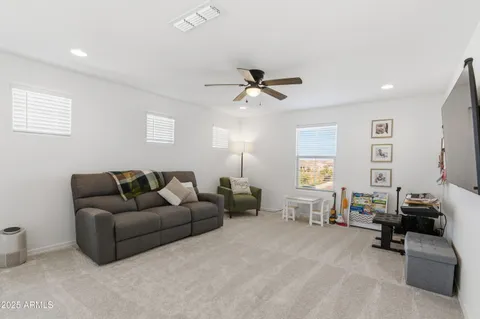 $585,000 | 10941 East Texas Avenue, Mesa, AZ 85212