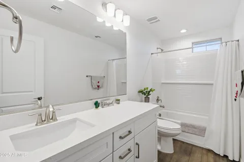 $585,000 | 10941 East Texas Avenue, Mesa, AZ 85212