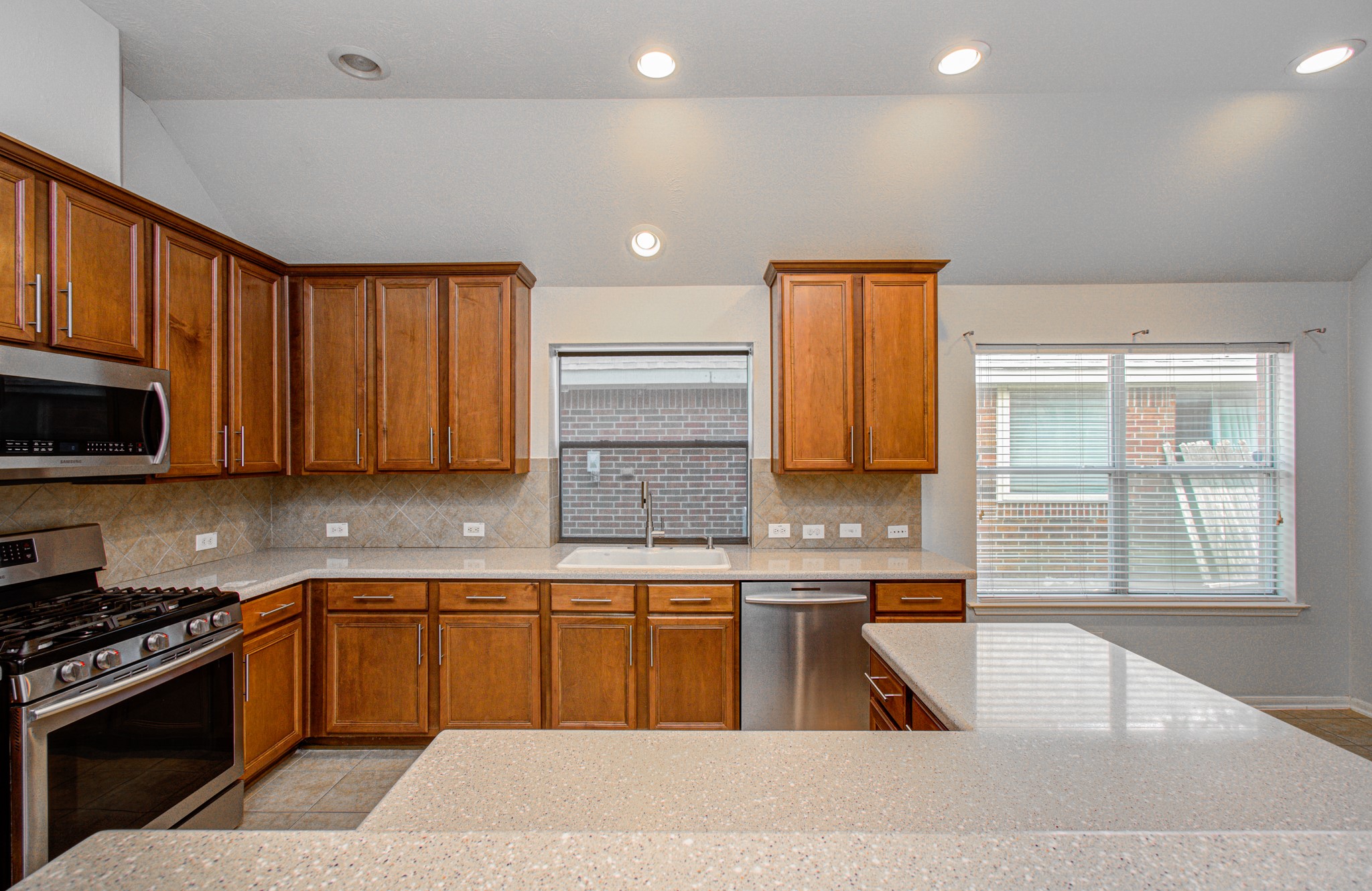 21922 Catoosa Drive Spring, TX 77388 - Photo 14 of 42