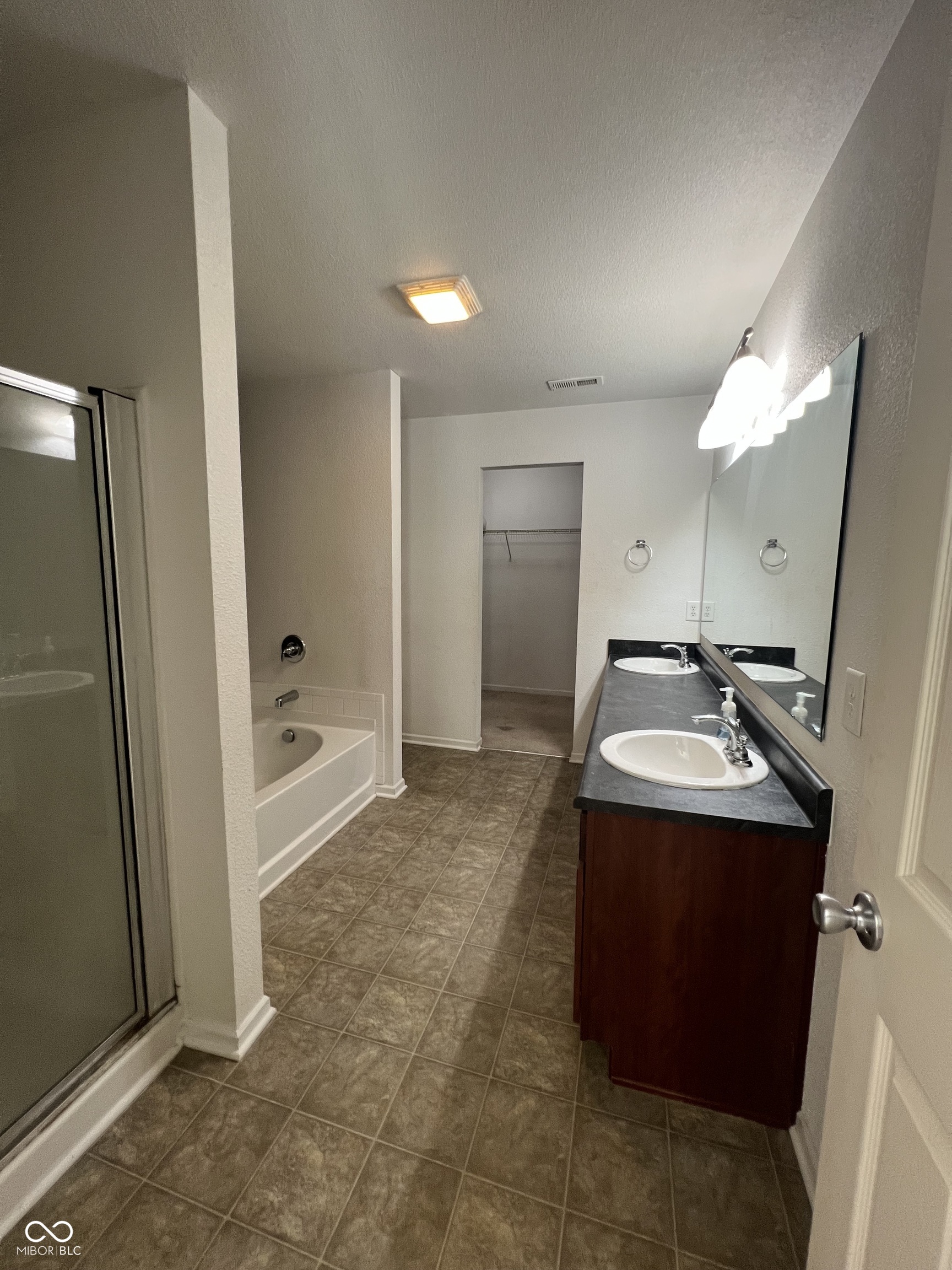 1225 Maple Trace Way Sheridan, IN 46069 - Photo 11 of 41