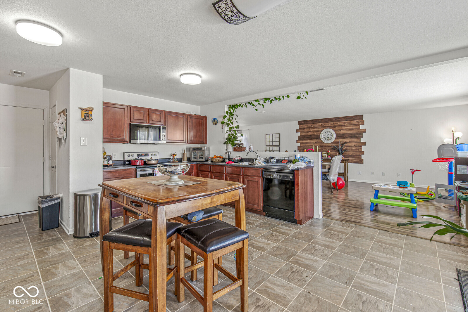 1225 Maple Trace Way Sheridan, IN 46069 - Photo 31 of 41