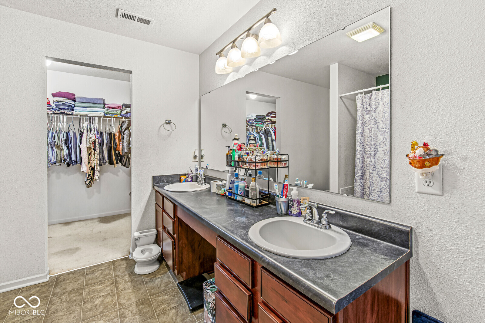 1225 Maple Trace Way Sheridan, IN 46069 - Photo 37 of 41