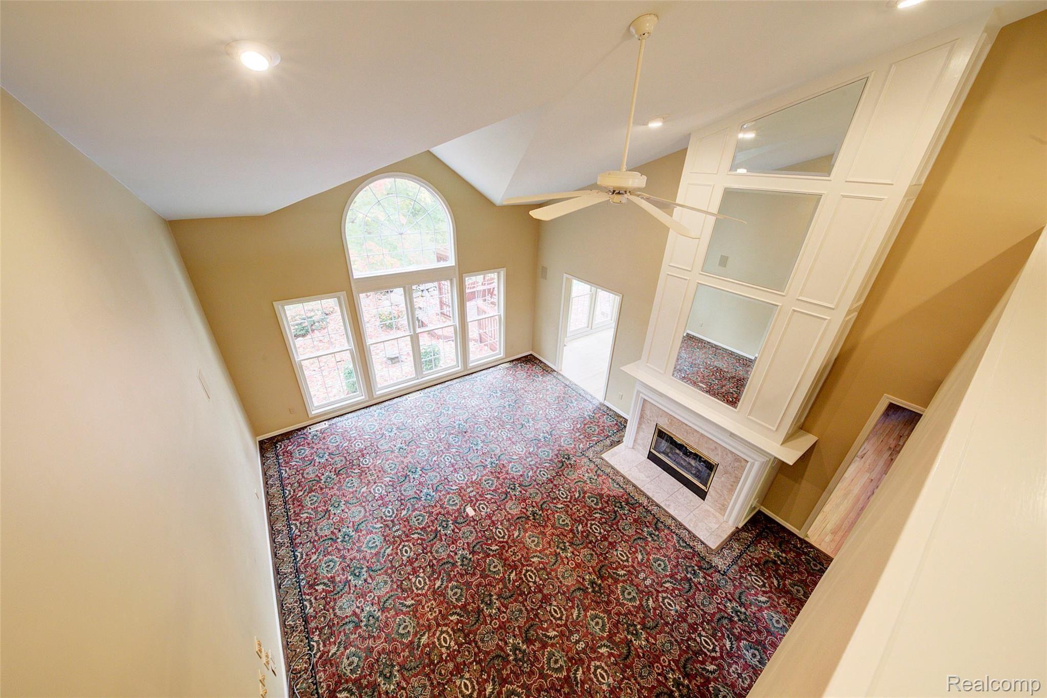 46902 Mornington Road Canton, MI 48188 - Photo 18 of 76 18 Great Room.jpg
