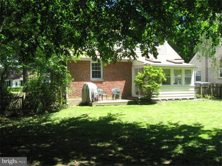 310 Garden Road Springfield, PA 19064 - Photo 19 of 22 Exterior Back