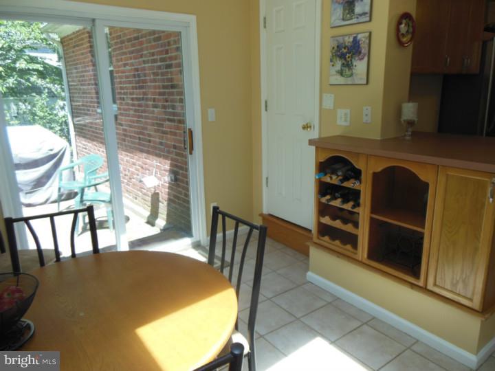 310 Garden Road Springfield, PA 19064 - Photo 10 of 22 Breakfast Room