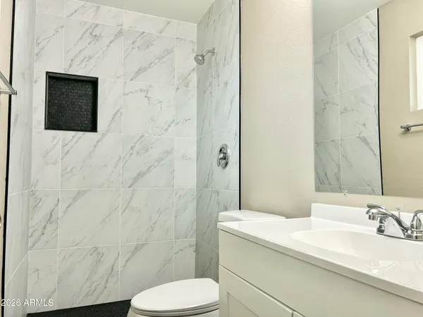 $1,995 | 1549 East Diamond Avenue, Mesa, AZ 85204