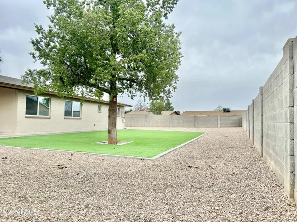 $1,995 | 1549 East Diamond Avenue, Mesa, AZ 85204