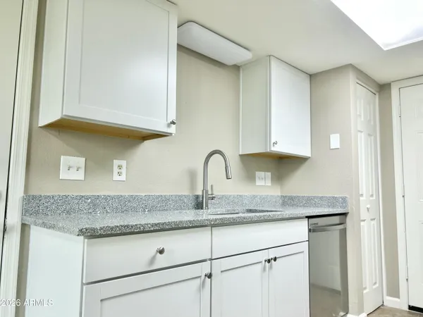 $1,995 | 1549 East Diamond Avenue, Mesa, AZ 85204