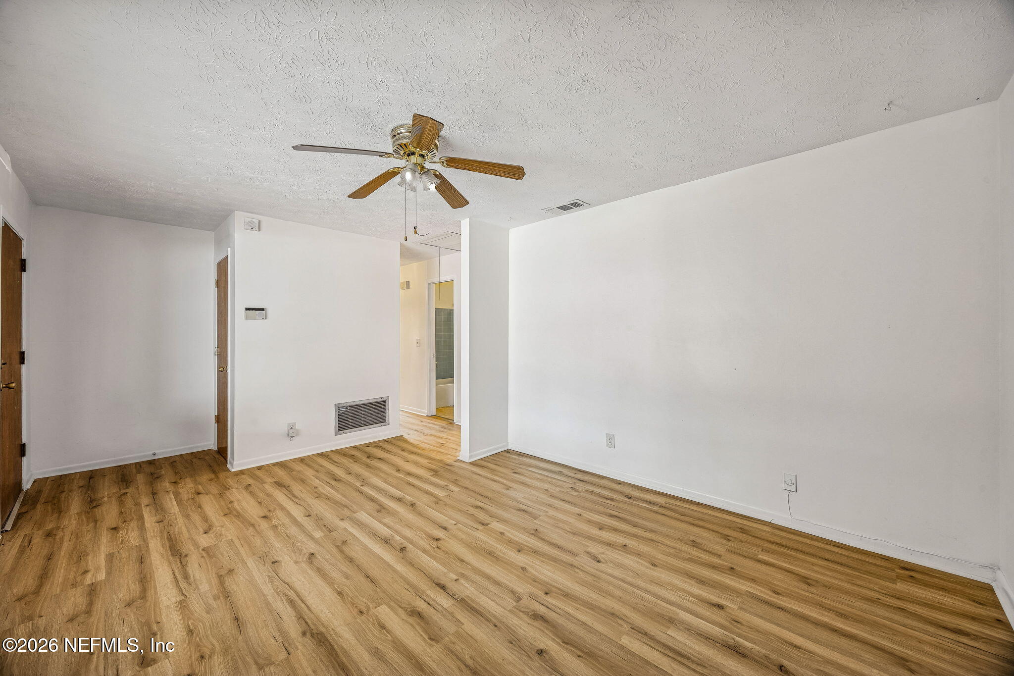 8338 Dobry Court Jacksonville, FL 32221 - Photo 10 of 43 Family Room