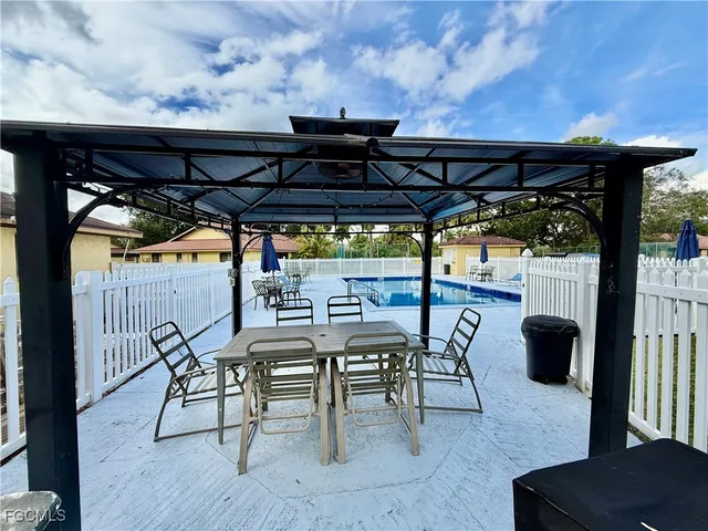 $133,000 | 2133 Golfside Village Drive, Lehigh Acres, FL 33936