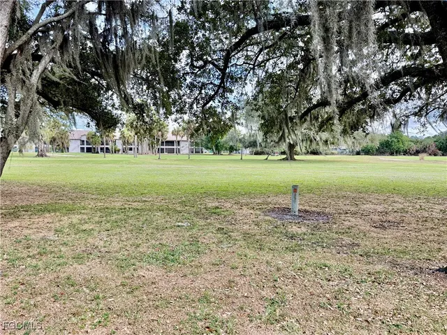 $133,000 | 2133 Golfside Village Drive, Lehigh Acres, FL 33936