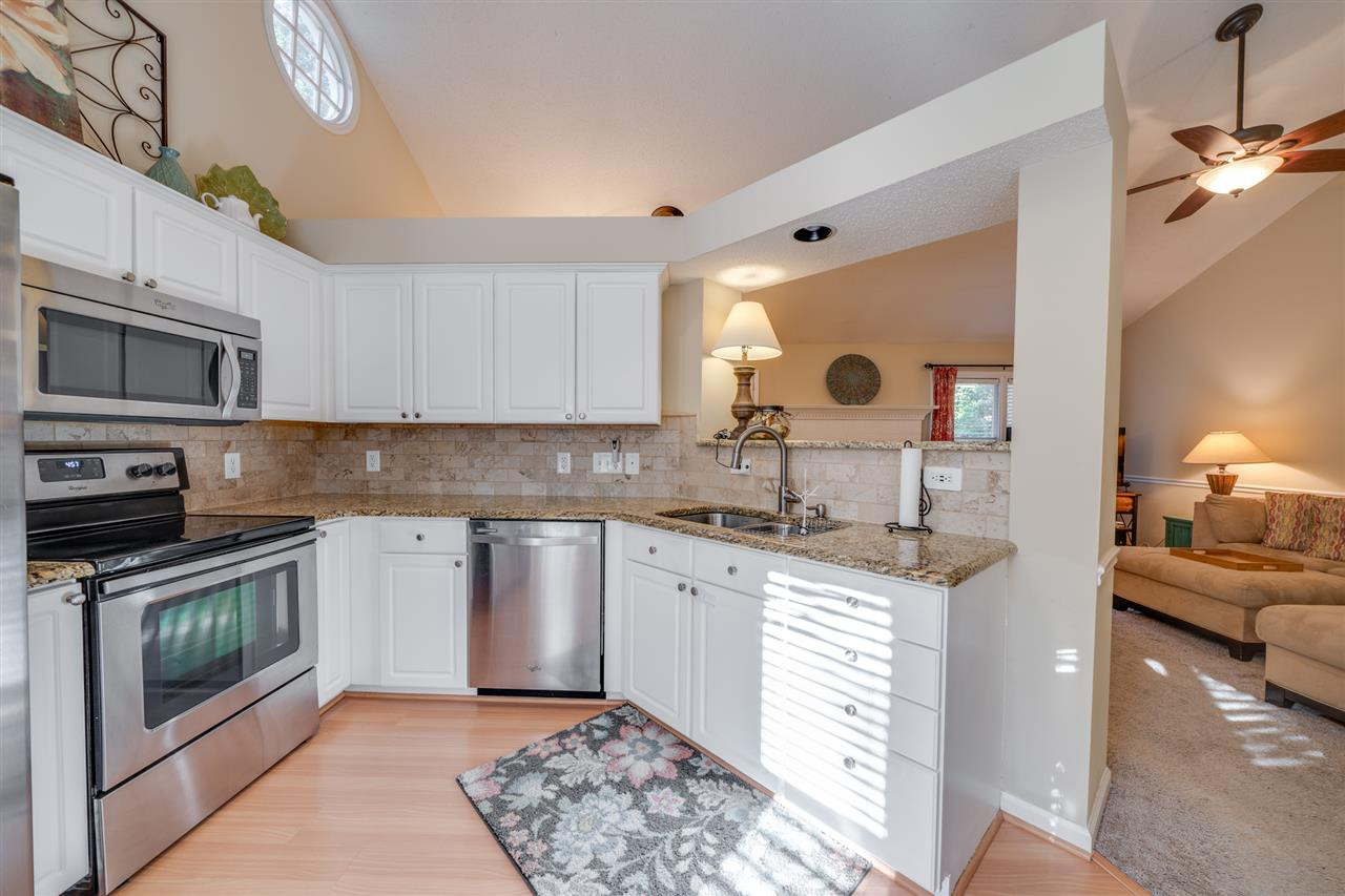 3617 Hopper Street Raleigh, NC 27616 - Photo 14 of 20 Kitchen
