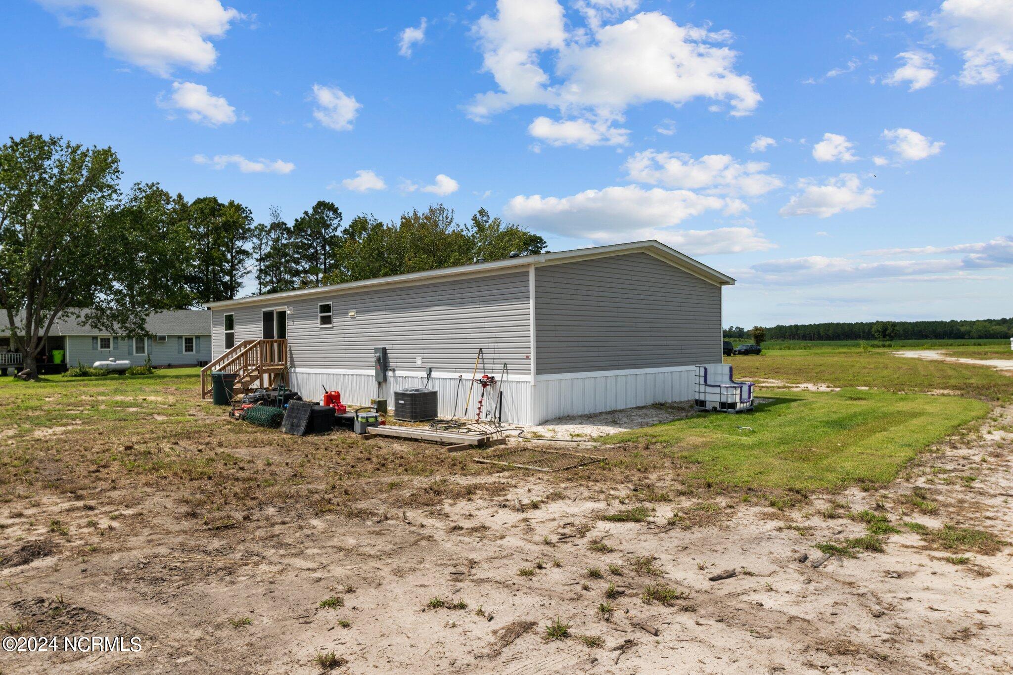 2952 Dover Fort Barnwell Road Dover, NC 28526 - Photo 5 of 36 18-web-or-mls-DSC_7764