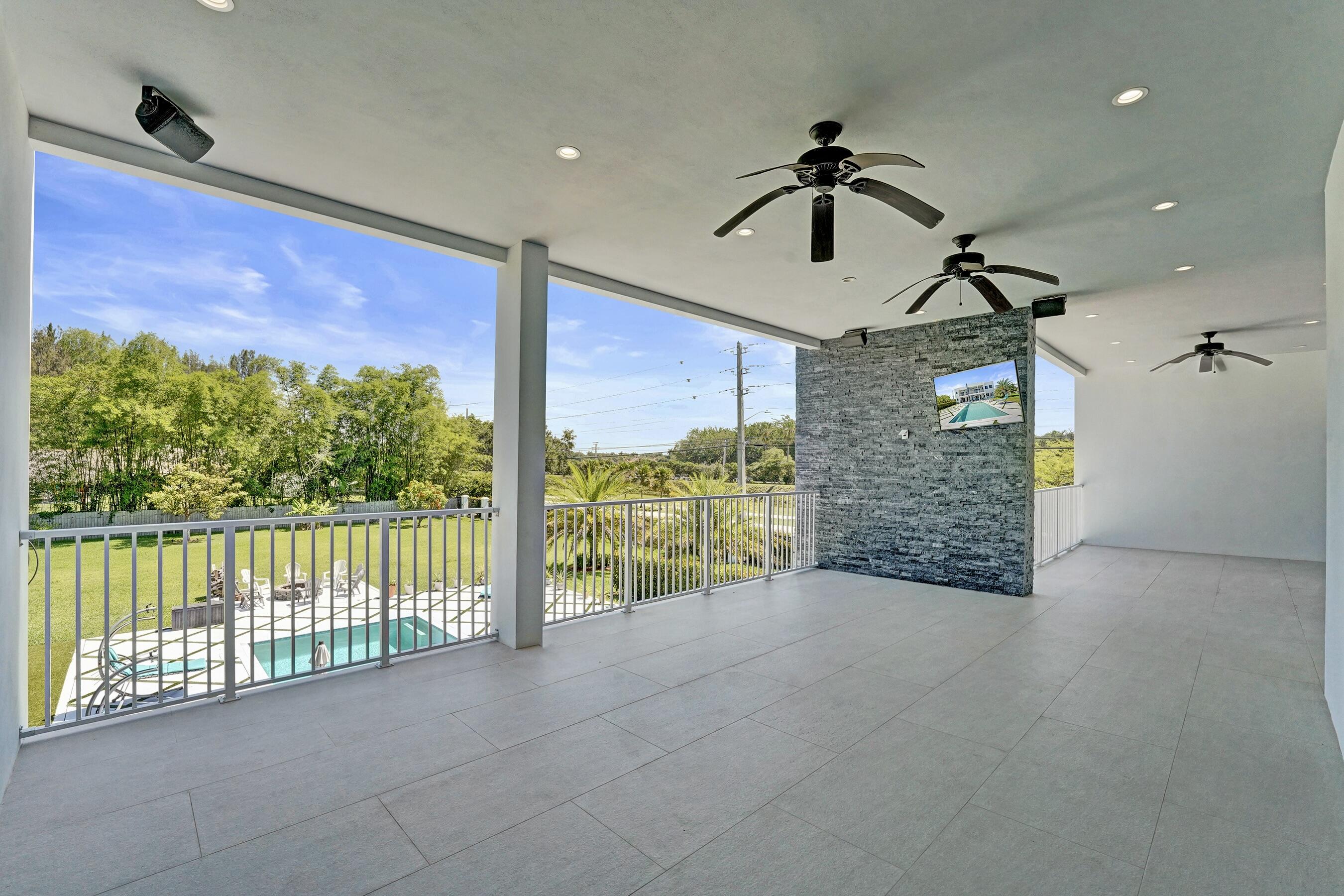 11201 Southwest 3rd Street Plantation, FL 33325 - Photo 52 of 79 Upstairs Patio