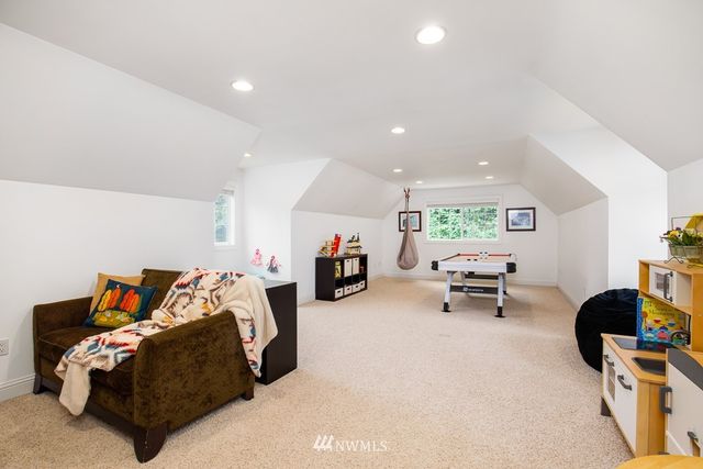 $1,310,000 | 15739 203rd Avenue Southeast, Renton, WA 98059