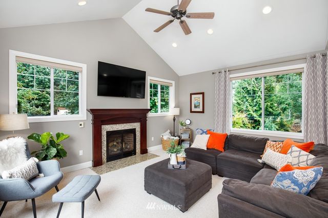 $1,310,000 | 15739 203rd Avenue Southeast, Renton, WA 98059