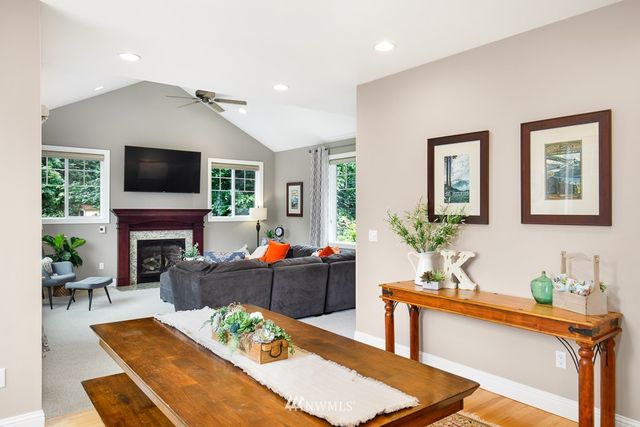 $1,310,000 | 15739 203rd Avenue Southeast, Renton, WA 98059