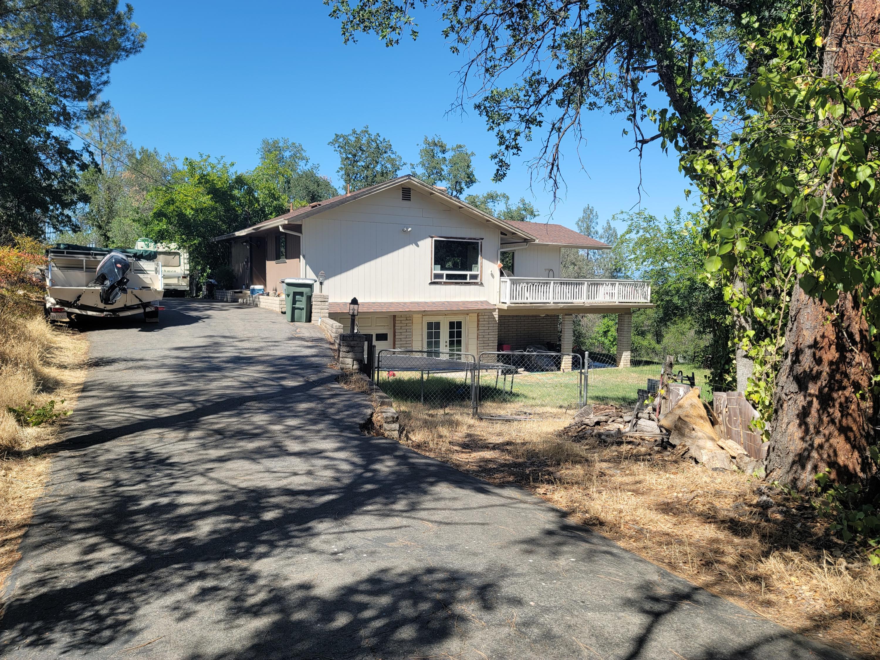 8651 Valley View Road Redding, CA 96001 - Photo 1 of 26 20210617_155826