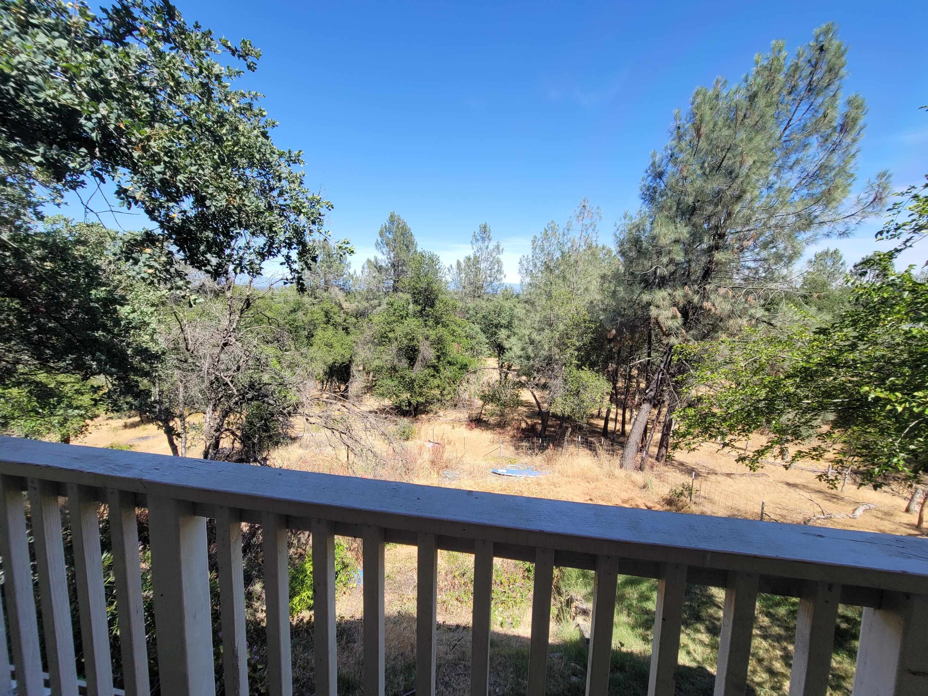 8651 Valley View Road Redding, CA 96001 - Photo 9 of 26 20210616_154031