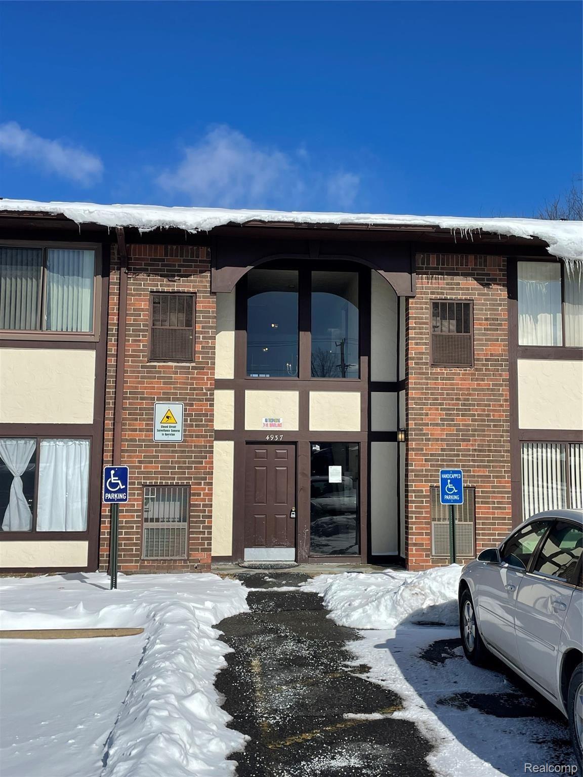 4937 East 10 Mile Road, Unit 36 Warren, MI 48091 - Photo 1 of 18 IMG_5837.JPG