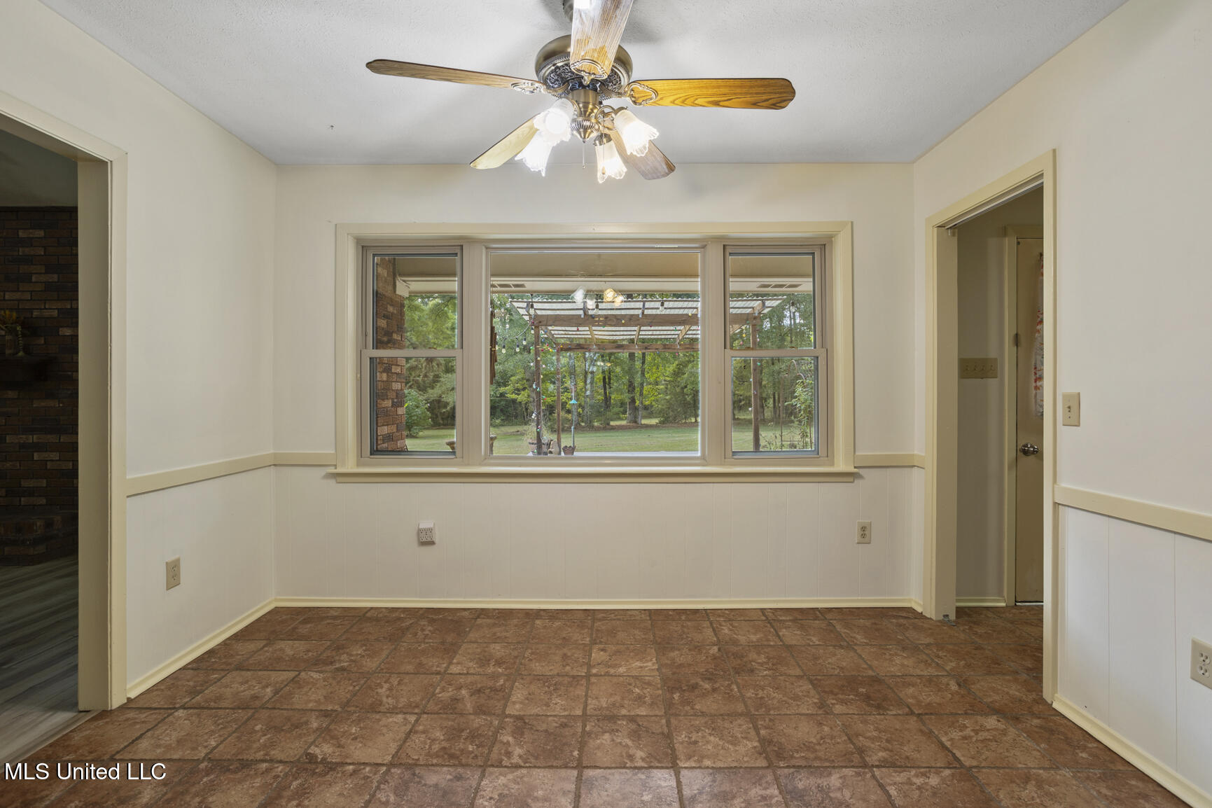 18899 Midway Road Terry, MS 39170 - Photo 17 of 38 18899 Midway Rd-11